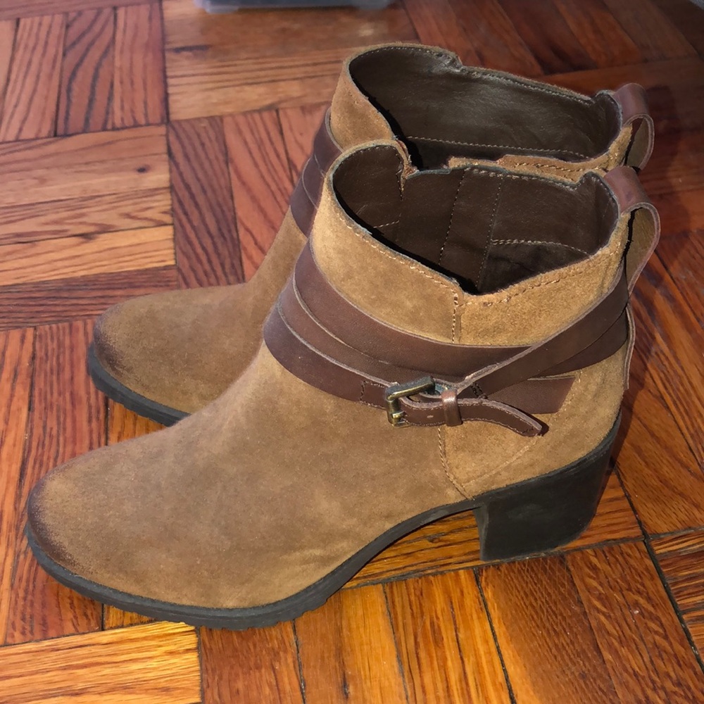 Sam Edelman Booties - Picture 2 of 4